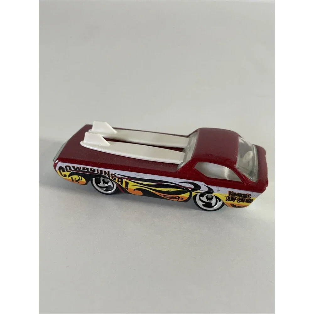 Hot Wheels DEORA COWABUNGA! with SURF BOARDS METAL BOTTOM